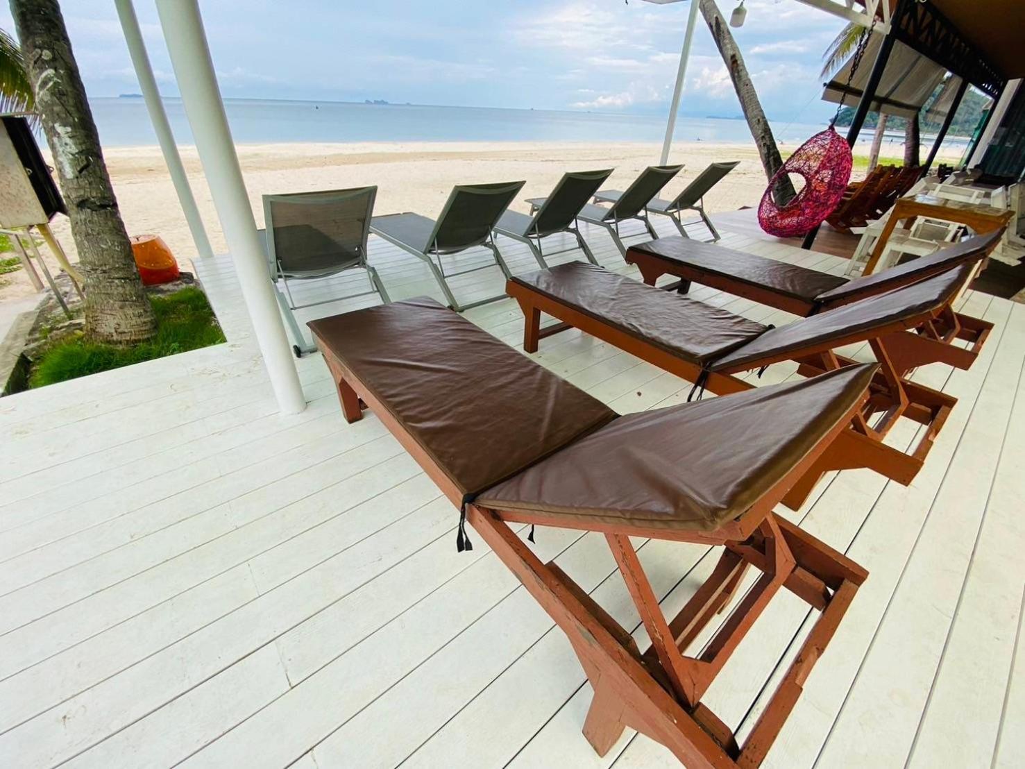Hotel Talay Sai @ Thung Wua Laen Pathiu Esterno foto